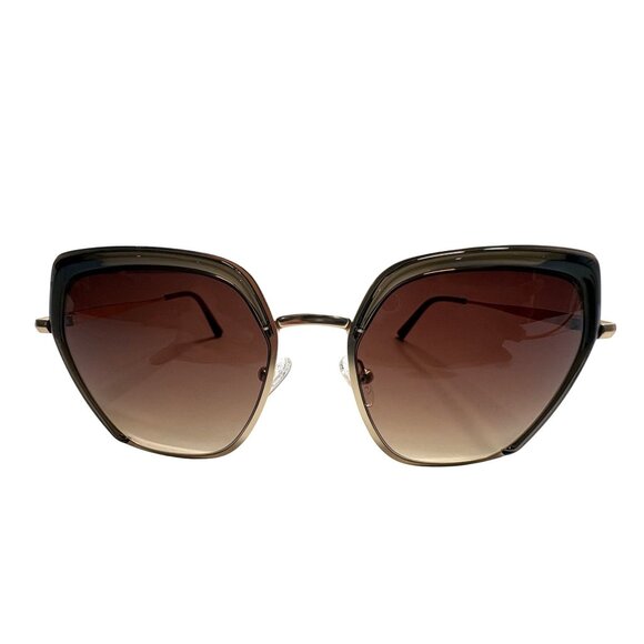 GINCE Goods Linda Metal Frame Sunglasses in Gold main image 9
